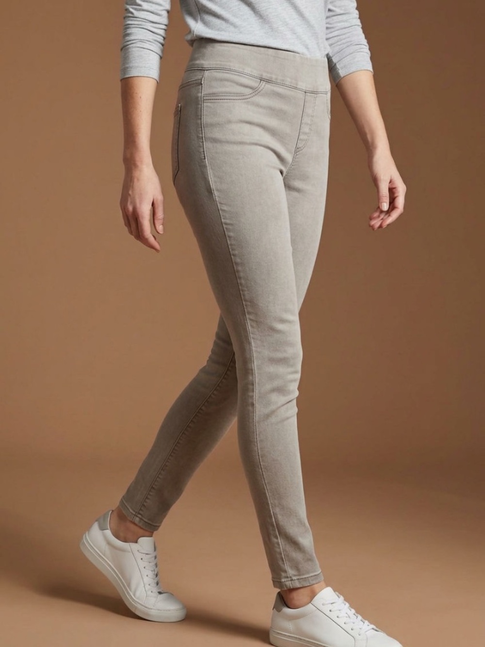 |•LIOR•| Pull-On Stretch Jeans Size 8